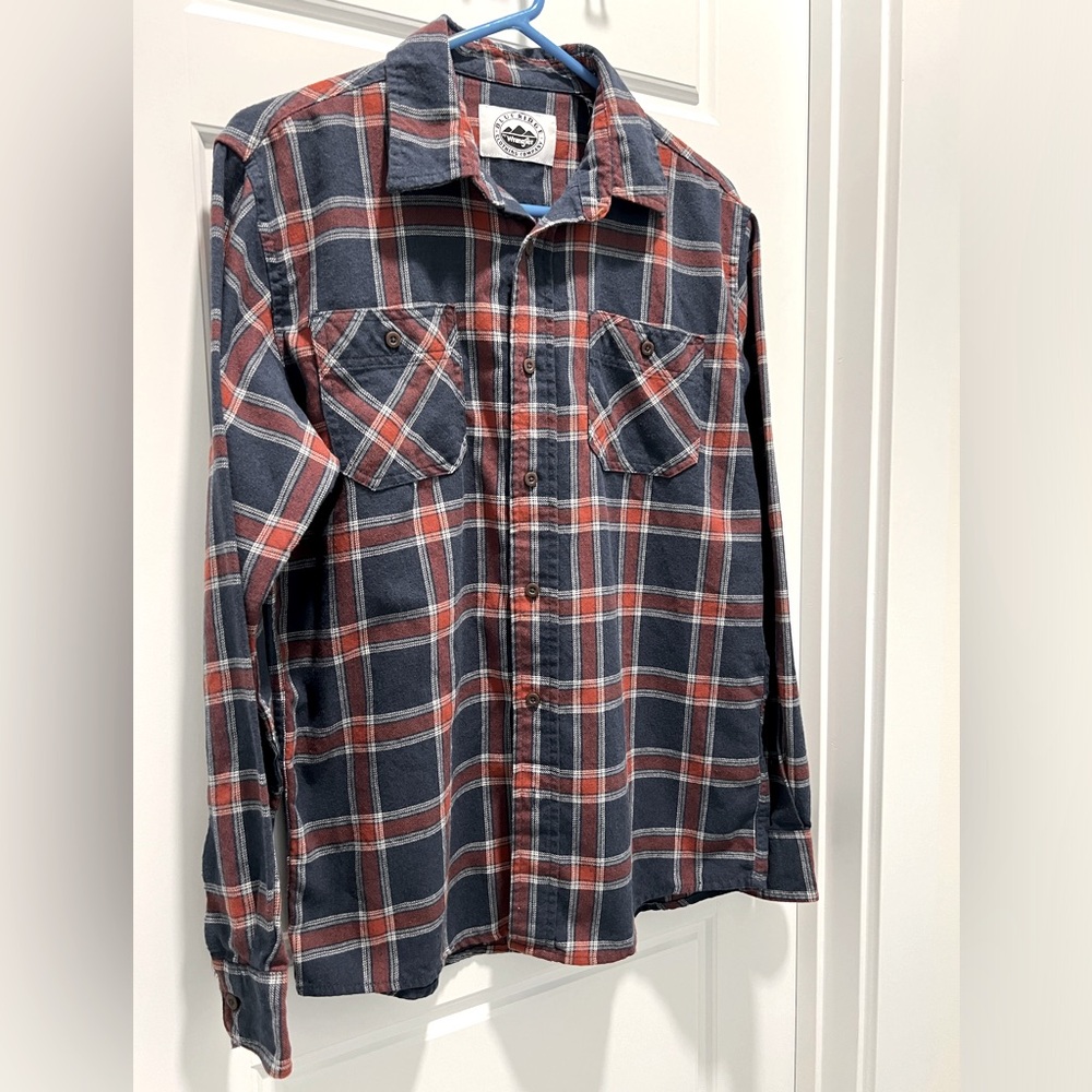 Men’s medium flannel